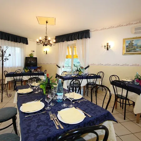 Valle D'agro Pensionat Savoca