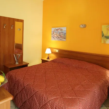 Πανσιόν Valle D'Agro 3*