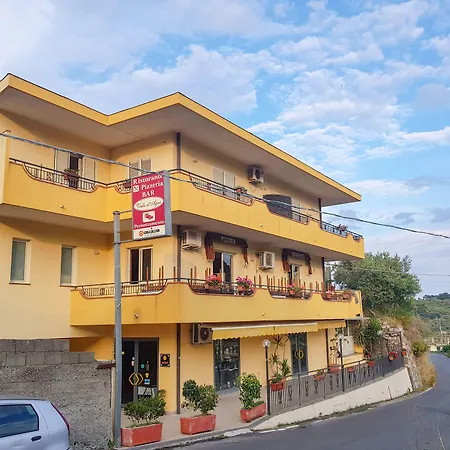 Πανσιόν Valle D'Agro 3*