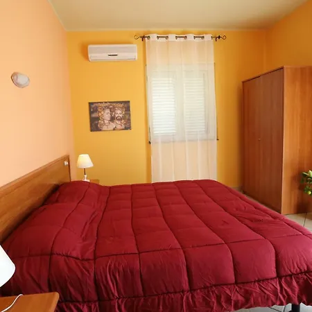 Valle D'agro Affittacamere 3*